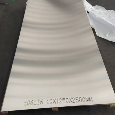 Dll Warna Lembaran Aluminium Timbul Ketebalan 0,1-200mm